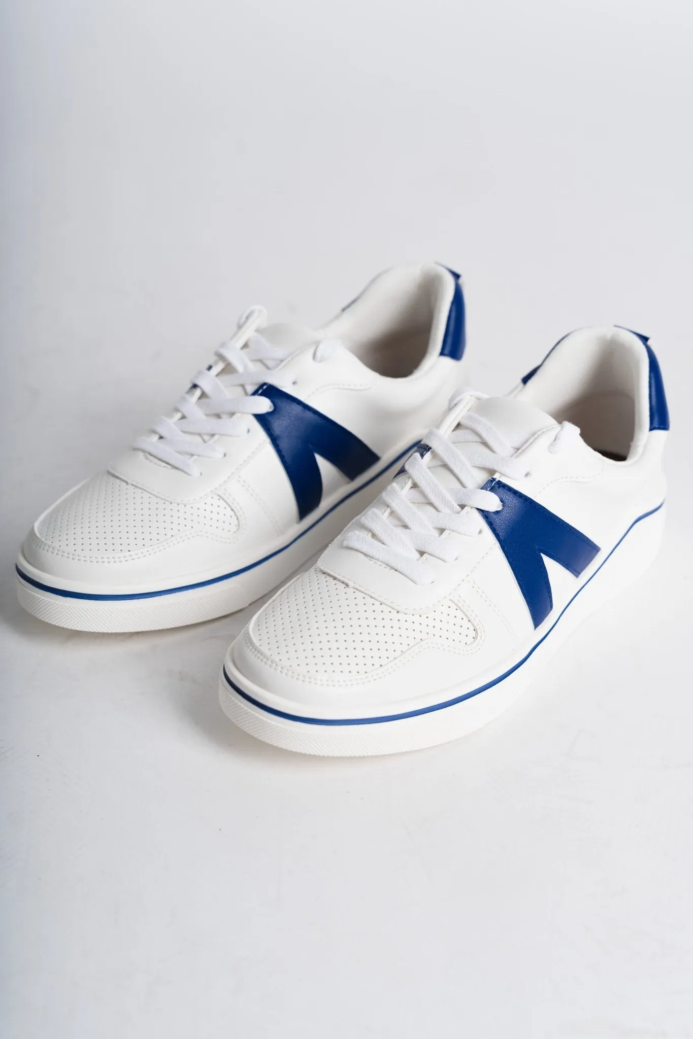 Alta color block sneaker white/blue