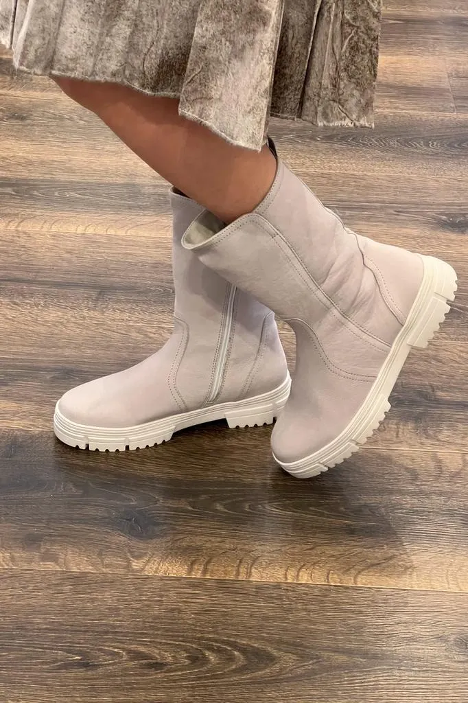 Caprice Nubuck Boot