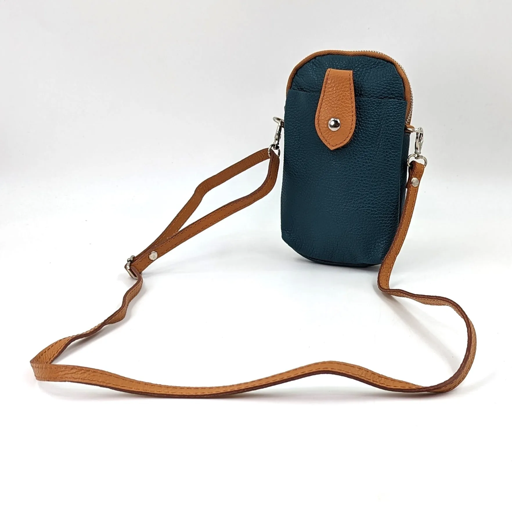 Crossbody mini leather bag with front and back compartments and poppers