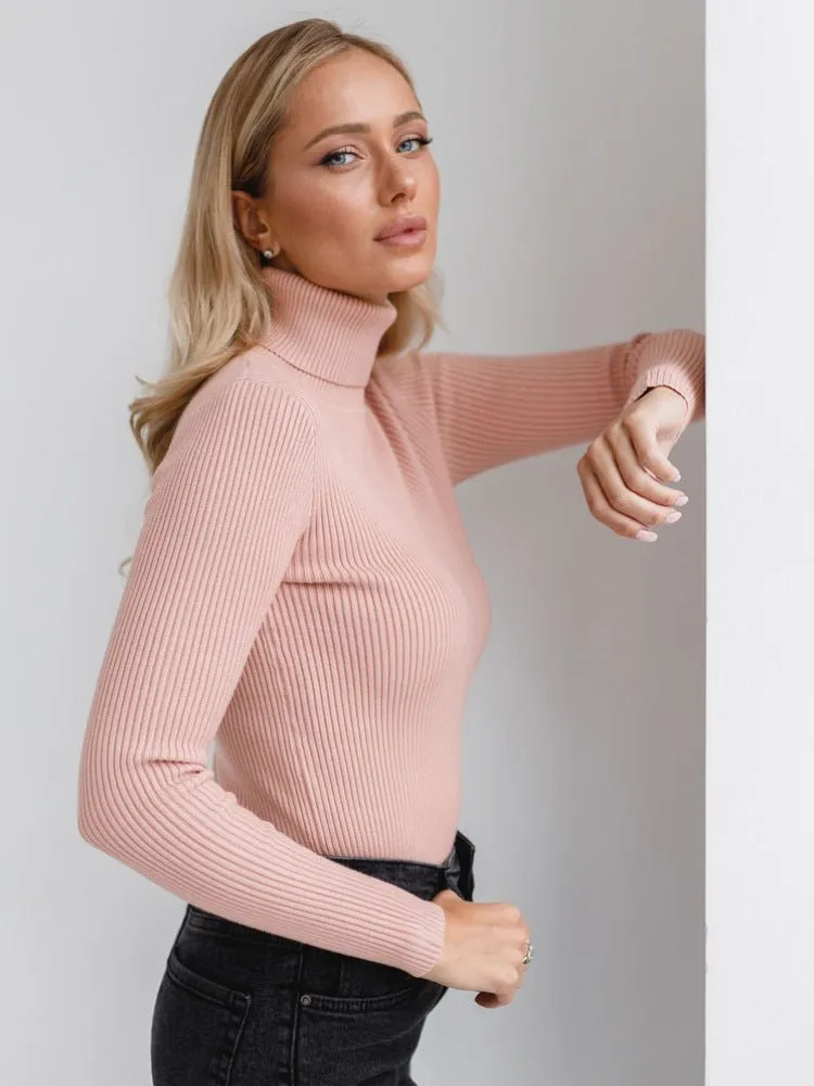 High-necked knitted pullover sweater for women OT