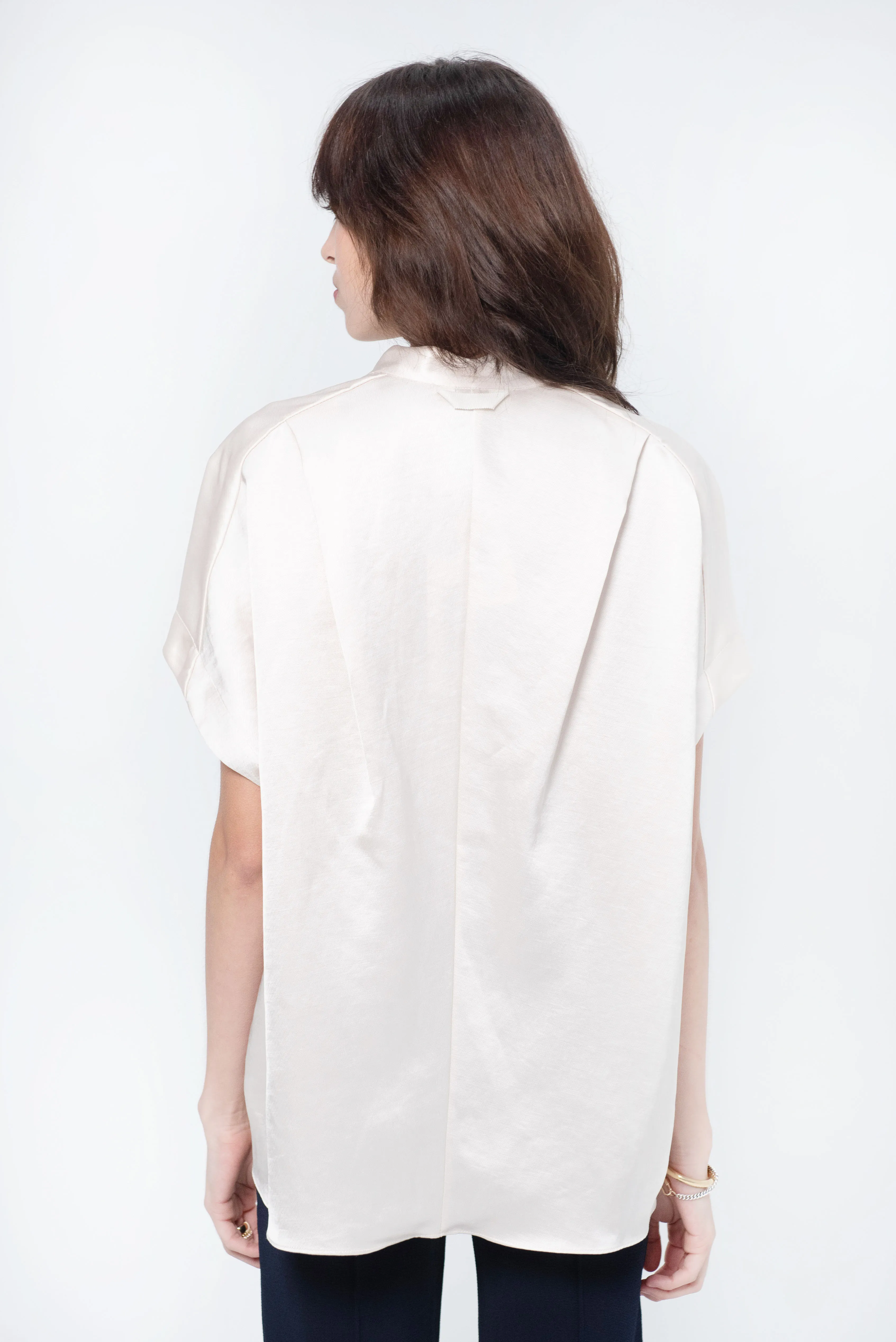 Kick Pleat Exclusive Fin Gaban Shirt