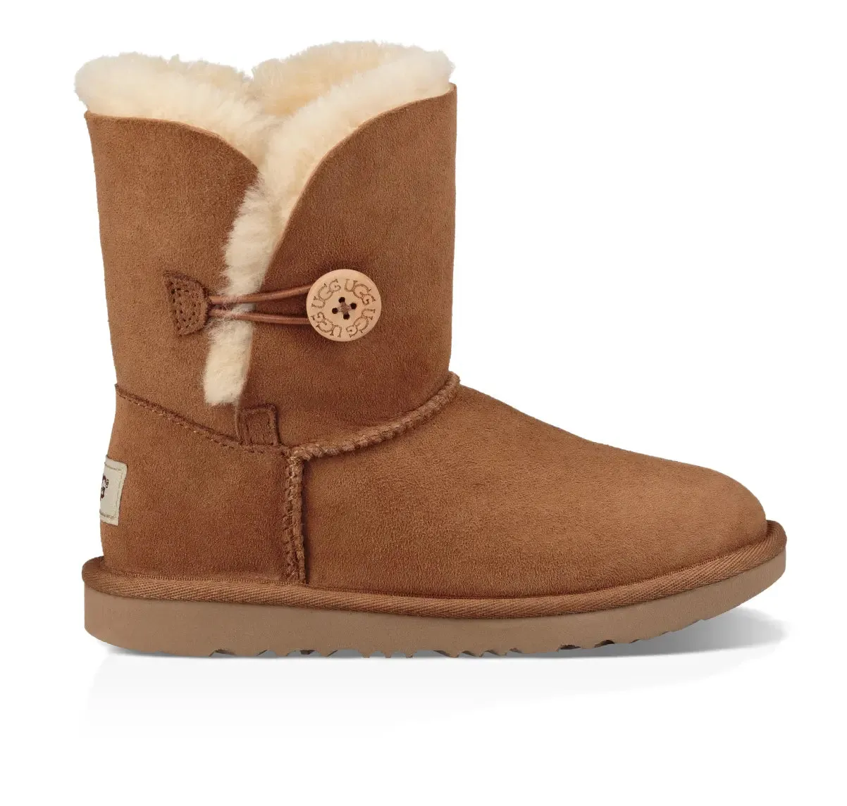 Kids’ UGG Bailey Button II – Cozy Sheepskin Boot with Versatile Style