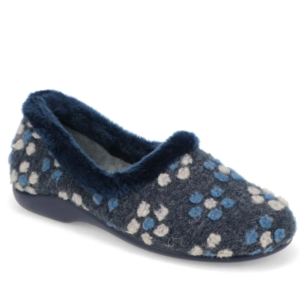 Lightweight Full Slippers - KOY40001 / 325 990