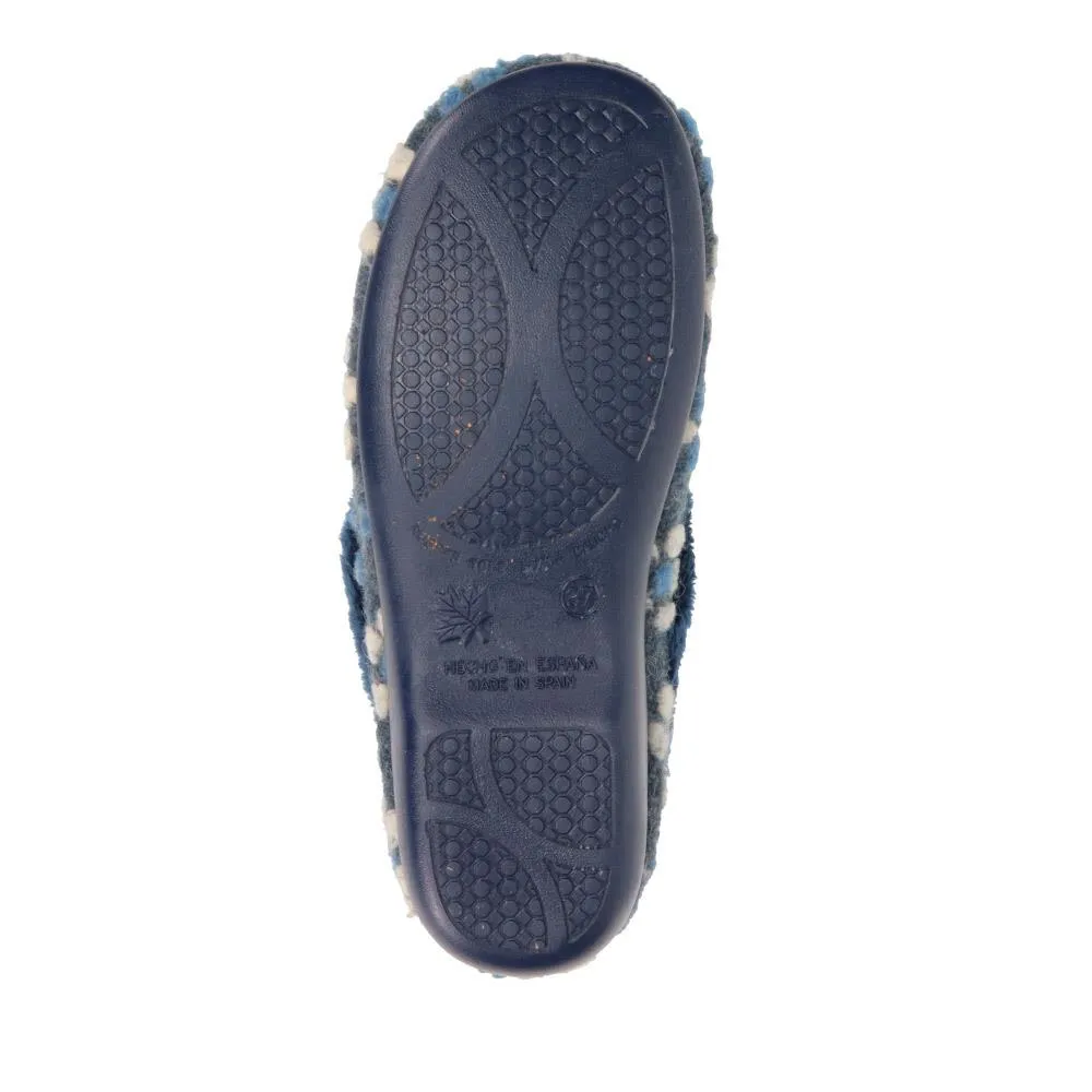 Lightweight Full Slippers - KOY40001 / 325 990
