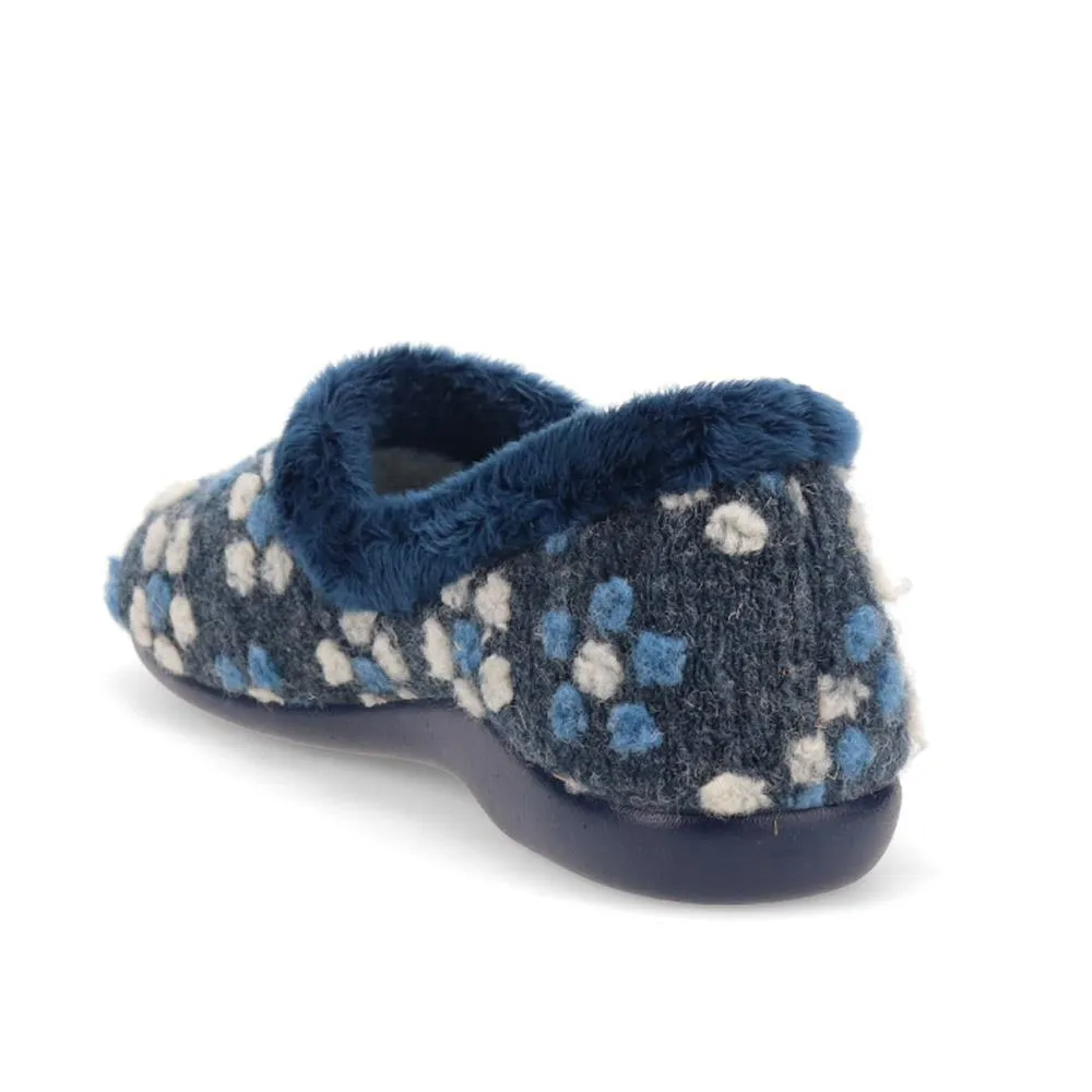 Lightweight Full Slippers - KOY40001 / 325 990