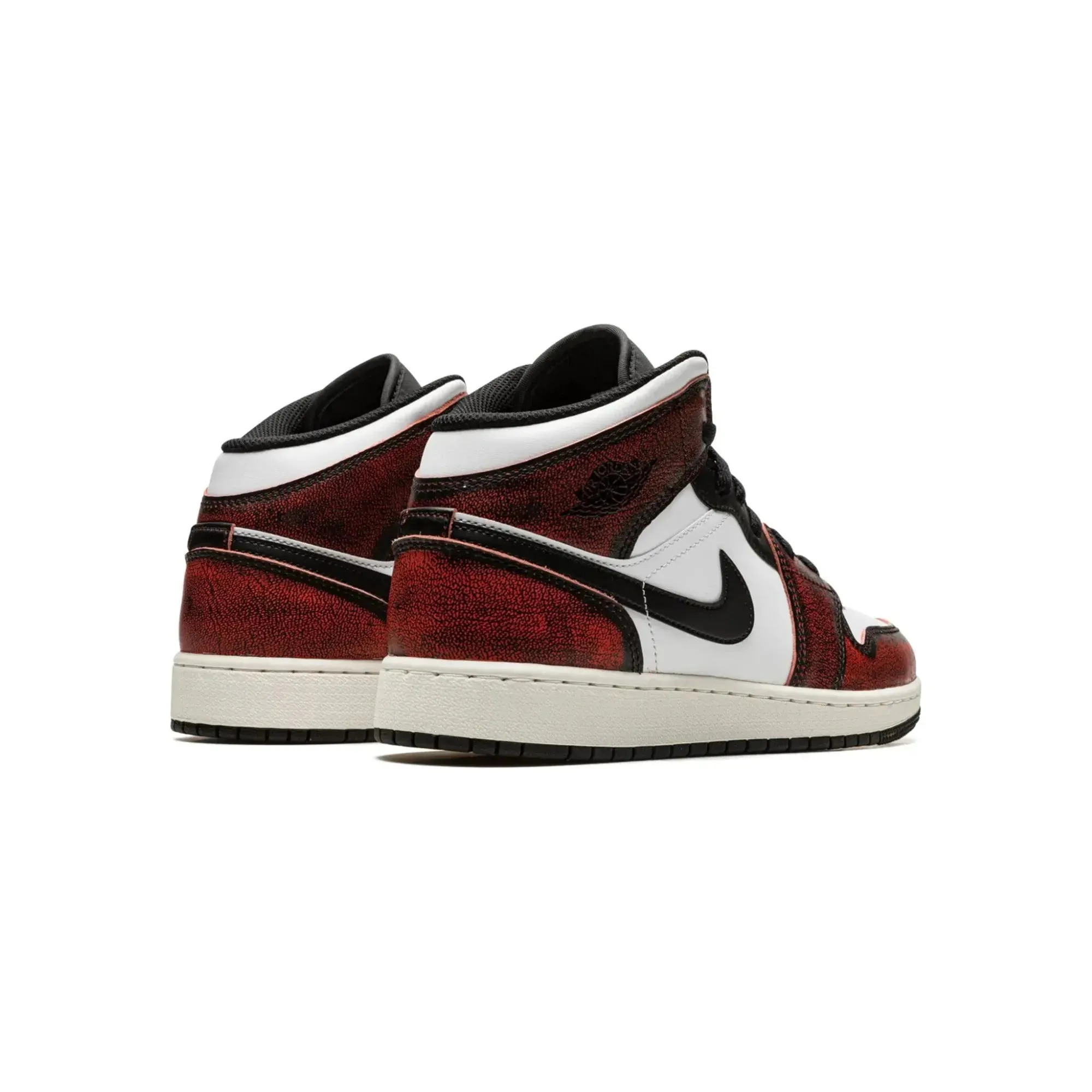 Nike Air Jordan 1 Mid "Wear-Away Chicago"