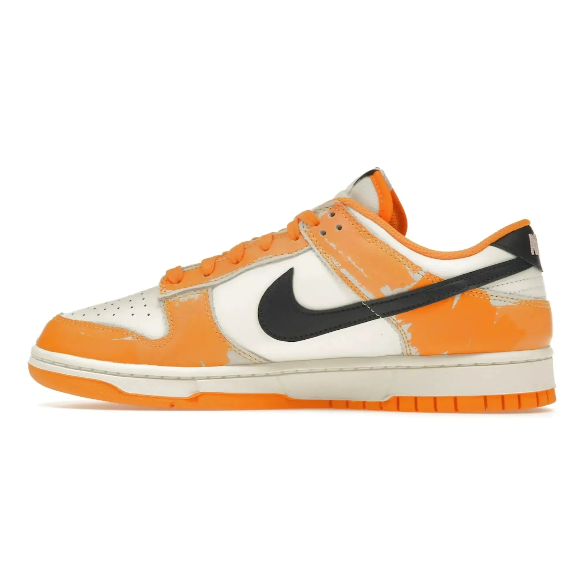 Nike Dunk Low "Wear and Tear Yellow"