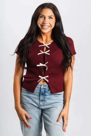 Satin bow short sleeve sweater burgundy/cream