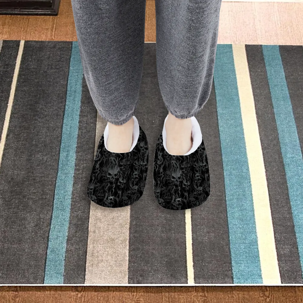 Smoke Skull Adults' Flannel Slippers Warm Winter Closed-back Indoor Shoes