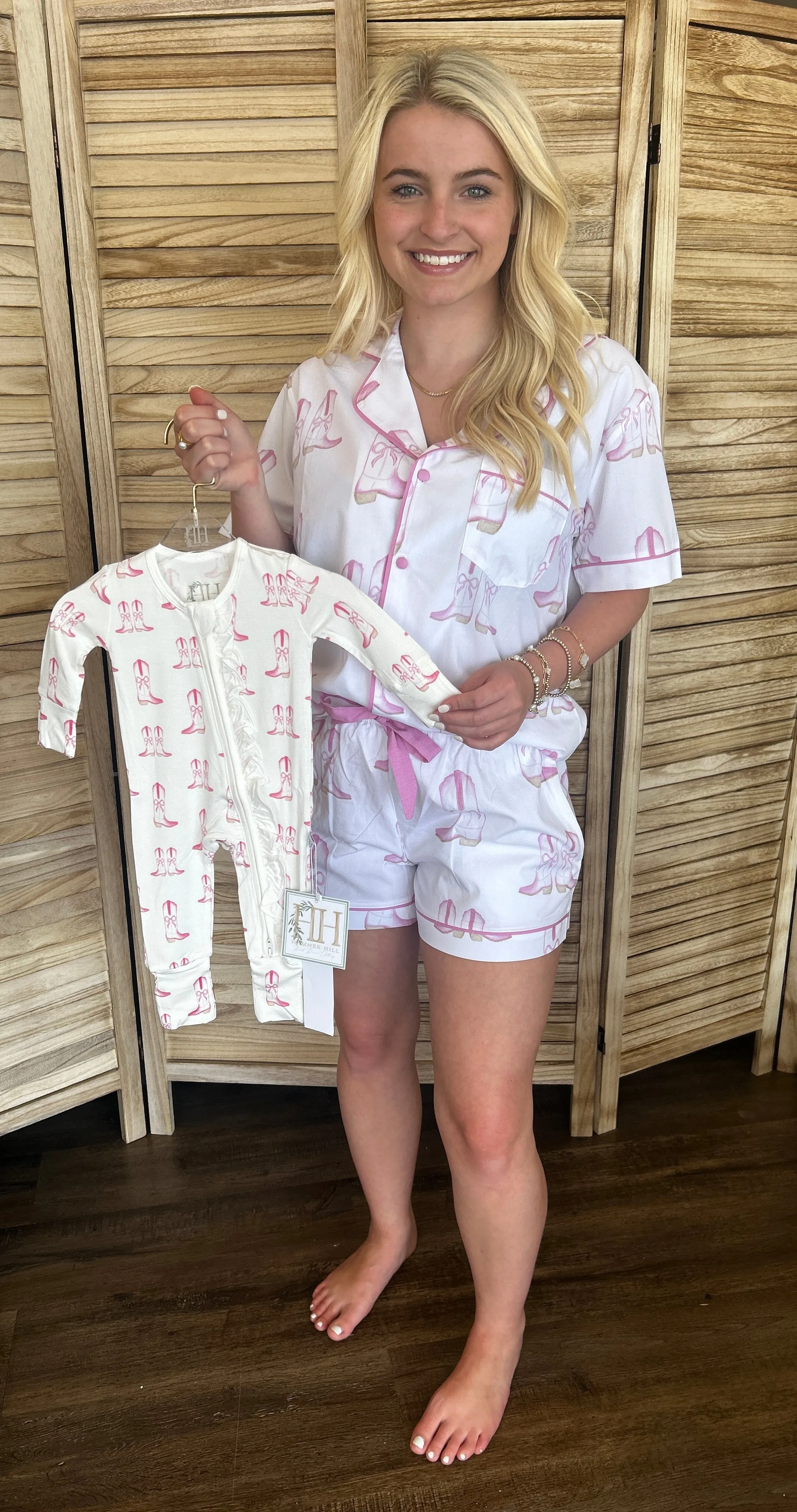Women’s Boot Scootin' Loungewear Shorts Set